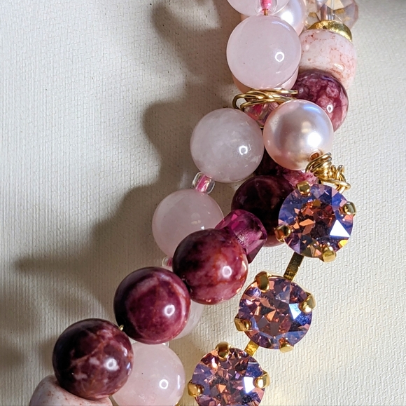 Swarovski Pink & Rose Quartz And Red Turquoise Wrapped Bead Necklace & Earrings - Picture 5 of 12
